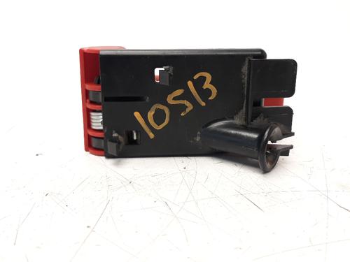 Hood lock MERCEDES-BENZ GLA-CLASS (X156) GLA 200 CDI / d (156.908) | BP15827531C133 
