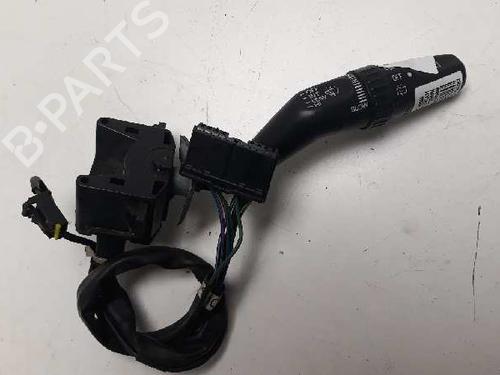 Used Steering column stalk HYUNDAI H-1 Van (A1) 2.5 TD (101 hp) 1322655