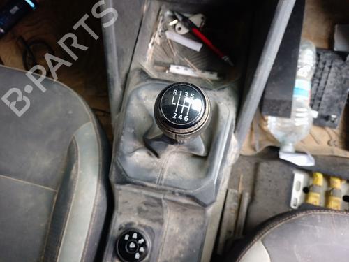 Used Gear lever Gear lever DACIA DUSTER (HM_) 1.0 TCe 100 4x4 (HMMT) (101 hp) 33273275 33273275