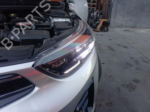 Used Left headlight Left headlight KIA STONIC (YB) 1.0 T-GDi Eco-Dynamics+ (101 hp) 40595664 40595664