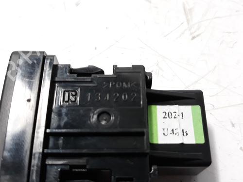 Switch LEXUS CT (ZWA10_)  | BP13618246I30 