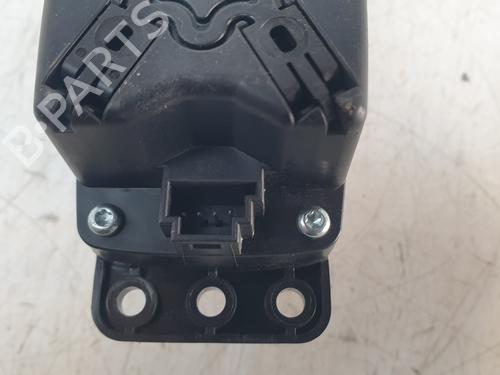Switch MERCEDES-BENZ GLA-CLASS (X156) GLA 200 CDI / d (156.908) | BP29460553I30 