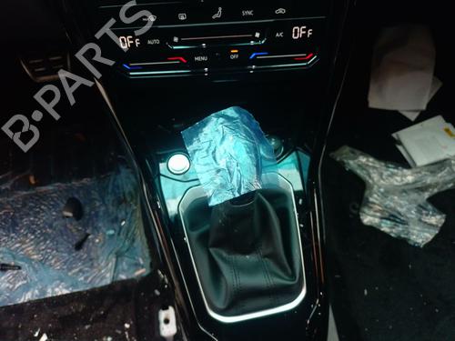 Leva del cambio VW T-ROC (A11, D11) 2.0 TDI (150 hp) 32028048