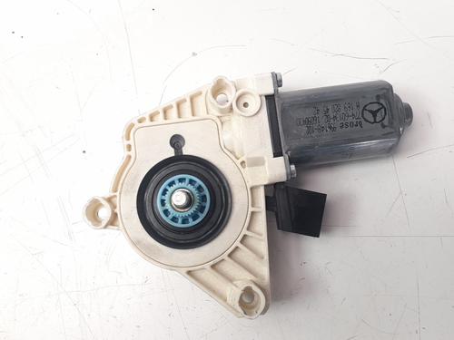Used Left rear window motor MERCEDES-BENZ A-CLASS (W169) [2004-2012]  11736779