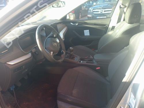 Switch SKODA OCTAVIA IV (NX3, NN3, PV3) 2.0 TDi | BP34477092I30  - Image 8