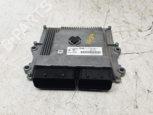 Steuergerät Motor für OPEL CORSA F (P2JO) 1.2 (68) (101 hp) 27624442