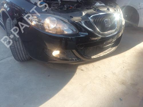 Used Front bumper SEAT LEON (1P1) 2.0 TDI 16V (140 hp) 29585289