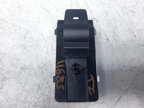 Used Left rear window switch HYUNDAI IONIQ (AE) 1.6 GDI Hybrid (105 hp) 18091717