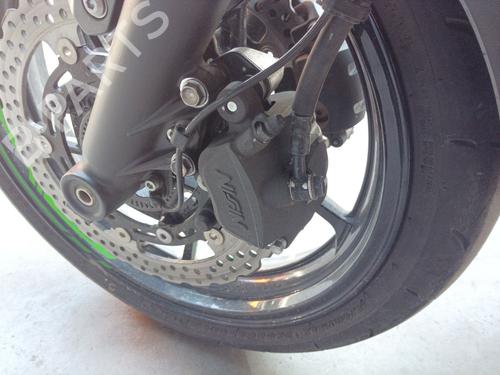 Used Right front brake caliper KAWASAKI MOTORCYCLES Z ( - 899cc) Z 650 (48 hp) 25234128