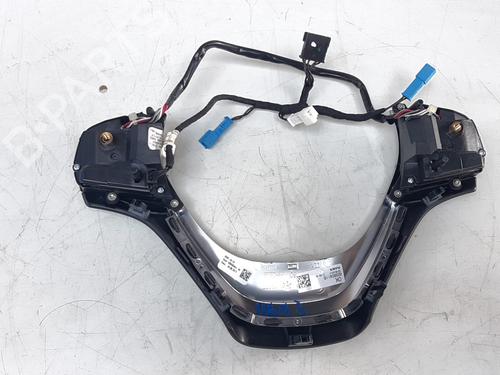 Steering wheel controls BMW 4 Gran Coupe (F36) 420 d | BP18318824E15 