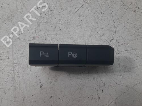 Used Switch VW T-ROC (A11, D11) 1.0 TSI (116 hp) 31971751