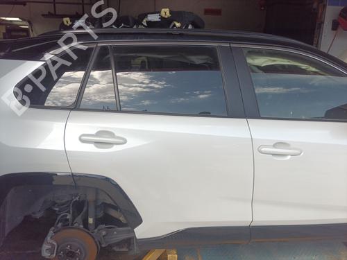 Used Right rear door TOYOTA RAV 4 V (_A5_, _H5_) 2.5 Hybrid AWD (AXAH54) (178 hp) 29465155