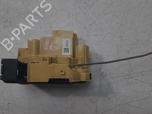 front-left-lock-alfa-romeo-stelvio-949_-29-q4-949axg2a-949axh2a-949axs2a-50535378-2016-11359625 main image