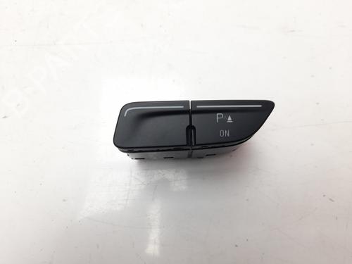 Used Switch FORD TOURNEO COURIER B460 MPV 1.0 EcoBoost (100 hp) 7021574