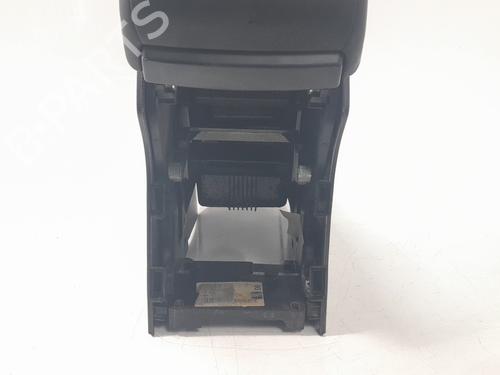 Armrest / Center console SEAT ATECA (KH7, KHP) 1.0 TSI | BP29833011I20
