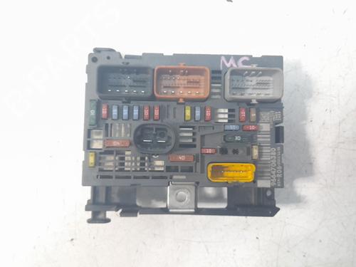 Used Fuse box CITROËN C4 I (LC_) 1.6 THP 150 (150 hp) 31067037
