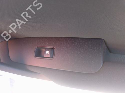 Used Right front window switch Right front window switch KIA CEED (CD) [2018-2026] 36018064 36018064