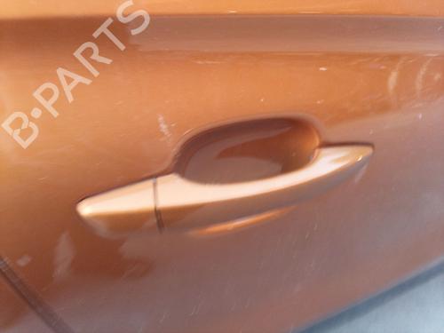 Højre fortil udvendigt håndtag OPEL CROSSLAND X / CROSSLAND (P17, P2QO) 1.2 (75) (110 hp) 27385264