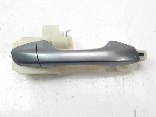 Used Front right exterior door handle KIA STONIC (YB) 1.2 CVVT (84 hp) 26568174