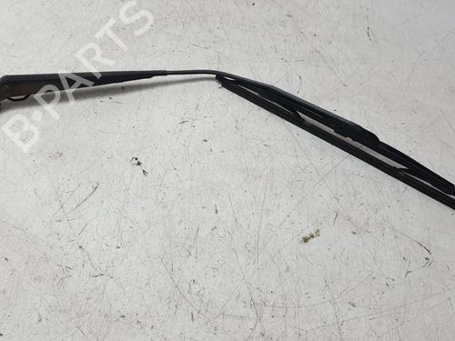 Used Rear windshield wiper arm Rear windshield wiper arm MITSUBISHI PAJERO III (V7_W, V6_W) 3.2 Di-D (V68W, V78W) (165 hp) 33943934 33943934