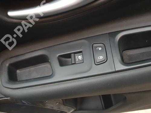 Used Right front window switch Right front window switch JEEP RENEGADE SUV (BU, B1, BV) 1.6 CRD (120 hp) 8665291 8665291