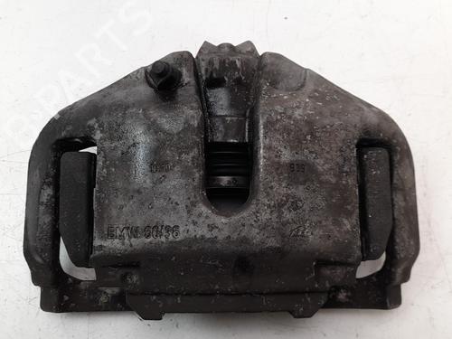 Højre bremsekaliber foran BMW 3 Gran Turismo (F34) 320 d (184 hp) 17207915