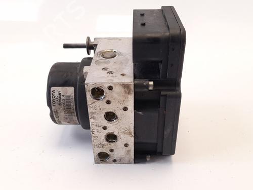 ABS pump TOYOTA YARIS (_P13_) 1.0 (KSP130_, KSP130) | BP7113216M43 