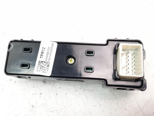 Right rear window switch HYUNDAI TUCSON (TL, TLE)  | BP11851746I28 