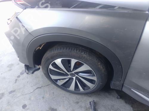 aba-guarda-lamas-frente-esquerda-byd-seal-u-2024-32988964 main image