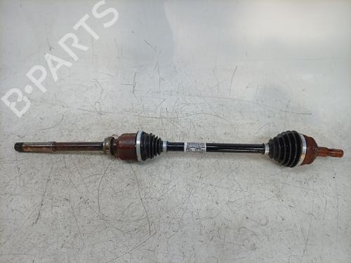 Used Right front driveshaft Right front driveshaft PEUGEOT 2008 II (UD_, US_, UY_, UJ_, UR_, UC_) 1.2 PureTech 100 (USHNK) (101 hp) 38985003 38985003