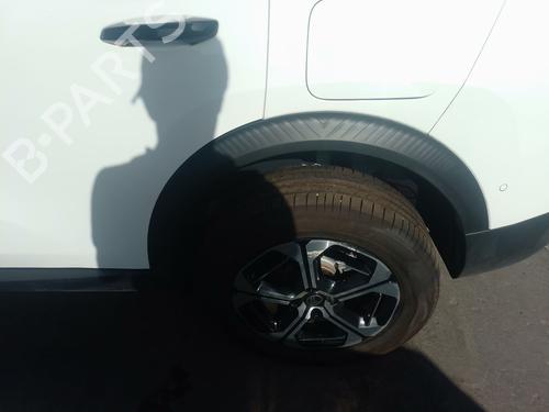 rear-left-wheel-arch-trim-citroen-c3-aircross-ii-sj_-2023-39431024 main image