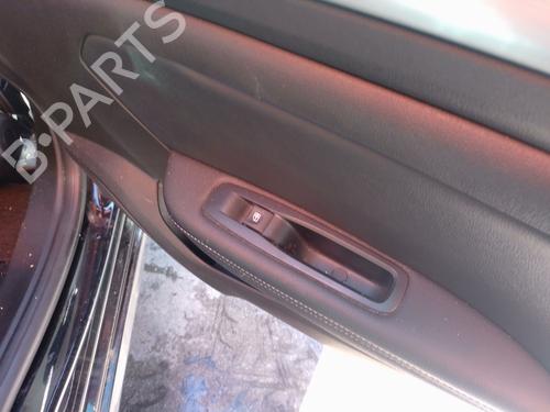 Used Right rear window switch Right rear window switch RENAULT MEGANE IV Grandtour (K9A/M/N_) 1.3 TCe 140 (K9NB) (140 hp) 33471329 33471329