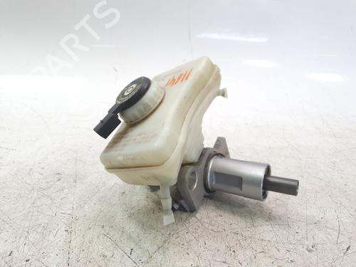 Used Brake master cylinder AUDI Q5 (8RB) [2008-2019]  17573429