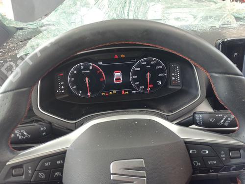 Used Switch SEAT IBIZA V (KJ1, KJG) 1.0 TSI (95 hp) 28099429