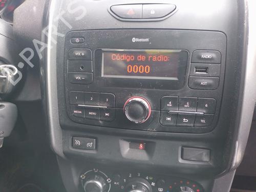 Used Radio DACIA DUSTER (HS_) 1.2 TCe 125 (125 hp) 31980180