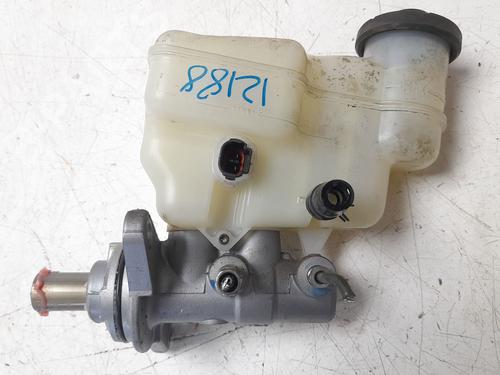 Used Brake master cylinder LEXUS IS III (_E3_) 300h (AVE30_, AVE30R) (223 hp) 27675694