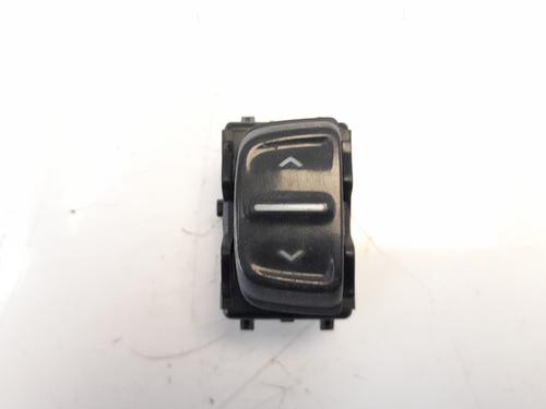 Used Right front window switch Right front window switch DACIA SANDERO II 1.5 dCi (90 hp) 8661667 8661667