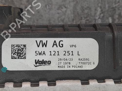 Water radiator VW TOURAN (5T1) | BP31310094M31 - Image 2