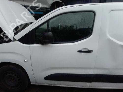 Used Left front door Left front door FIAT DOBLO Box Body/MPV (510_, 511_) BlueHDi 100 (102 hp) 33287931 33287931