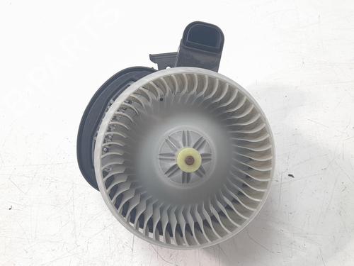 Heater blower motor LAND ROVER RANGE ROVER VELAR (L560)  | BP17684334M62 