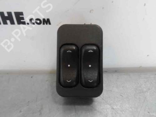 Used Left front window switch OPEL CORSA C (X01) 1.7 DTI (F08, F68) (75 hp) 1331463