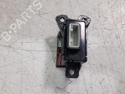 Warning switch HYUNDAI i20 III (BC3, BI3) 1.0 T-GDI | BP31665844I22 - Image 3