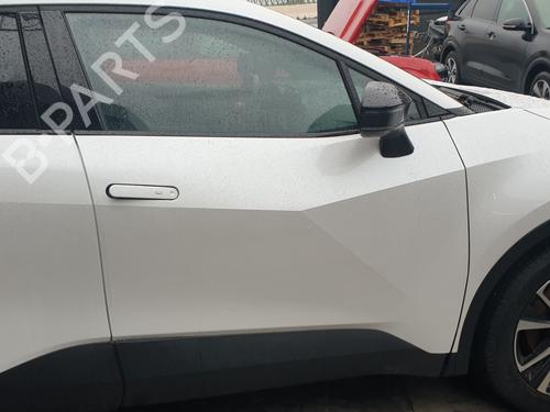 Used Right front door TOYOTA C-HR (_X2_, _H2_) Hybrid (ZYX20) (140 hp) 23229986