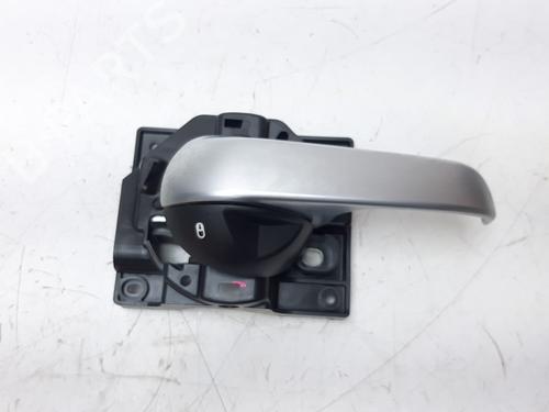 Rear right interior door handle FIAT 500X (334_) 2.0 D Multijet 4x4 (334AXB22, 334AXD2B) 735610495
