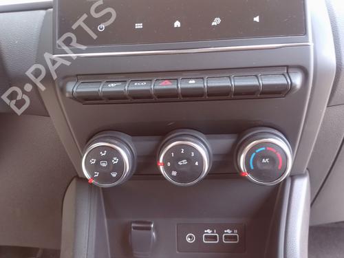AC Styreenhet / Manøvreringsenhet AC Styreenhet / Manøvreringsenhet 38411679 38411679