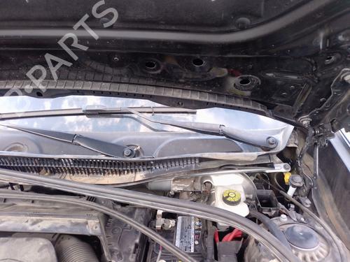 Used Front wiper motor Front wiper motor BMW X1 (F48) sDrive 18 d (150 hp) 33456640 33456640