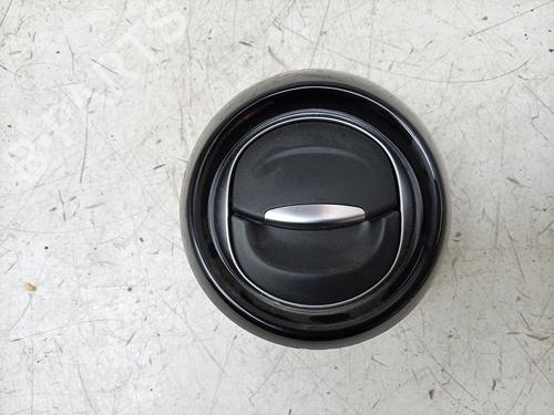 Used Air vent Air vent RENAULT CAPTUR I (J5_, H5_) 0.9 TCe 90 (90 hp) 39981361 39981361