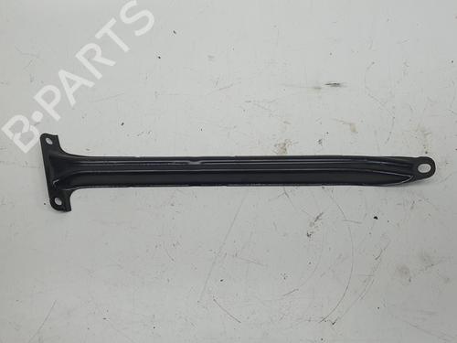 Used Right front suspension arm Right front suspension arm 36832813 36832813
