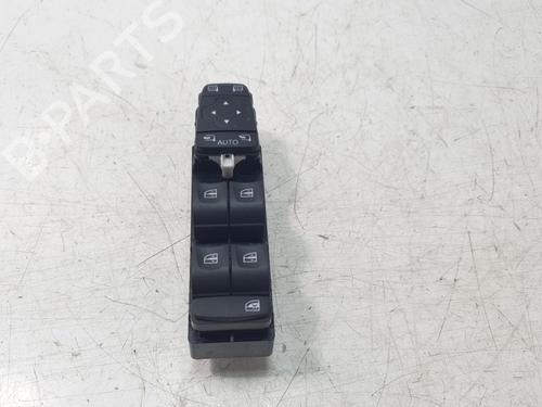 Used Left front window switch RENAULT MEGANE IV Hatchback (B9A/M/N_) 1.5 dCi 110 (B9A3) (110 hp) 28418495
