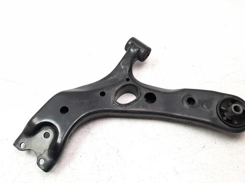 Used Left front suspension arm LEXUS NX (_Z1_) 300h (AYZ10_, AYZ10R) (197 hp) 20238385